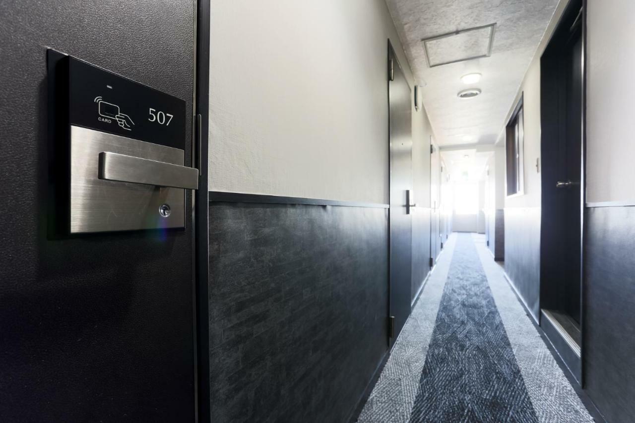 Business Hotel Sunpalace Токио Екстериор снимка
